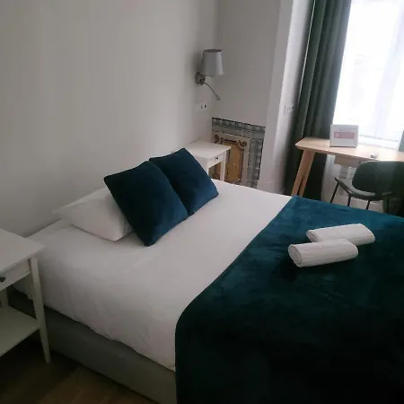 بيت ضيافة Great Fanqueiros 1