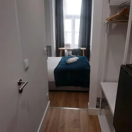 بيت ضيافة Great Fanqueiros 1