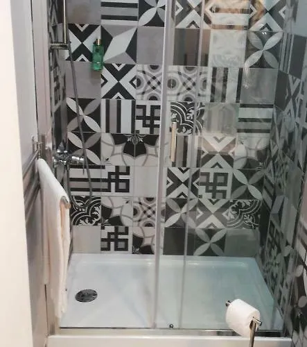 グレート ステイ ファンケイロス 1 ゲストハウス リスボン