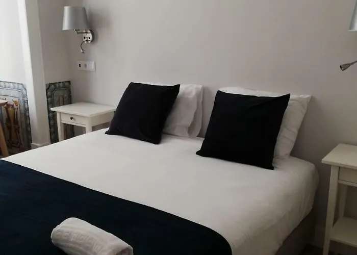 ゲストハウス グレート ステイ ファンケイロス 1 リスボン