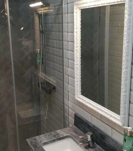 ゲストハウス グレート ステイ ファンケイロス 1 リスボン